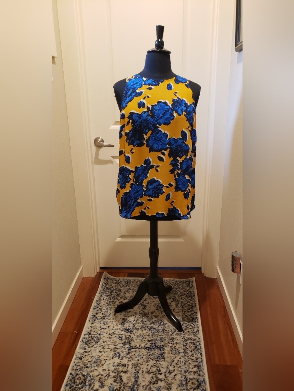 Who What Where Sleeveless Floral Blouse - Blue Floral on Mustard